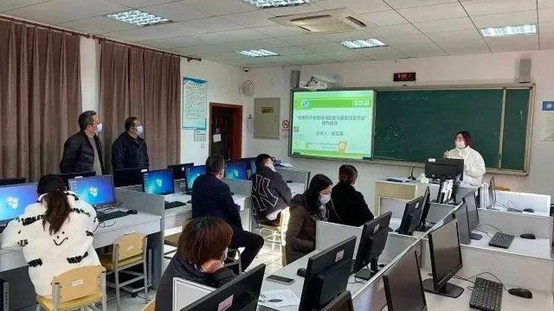 教师资格证培训协议班与普通班：有何区别？**